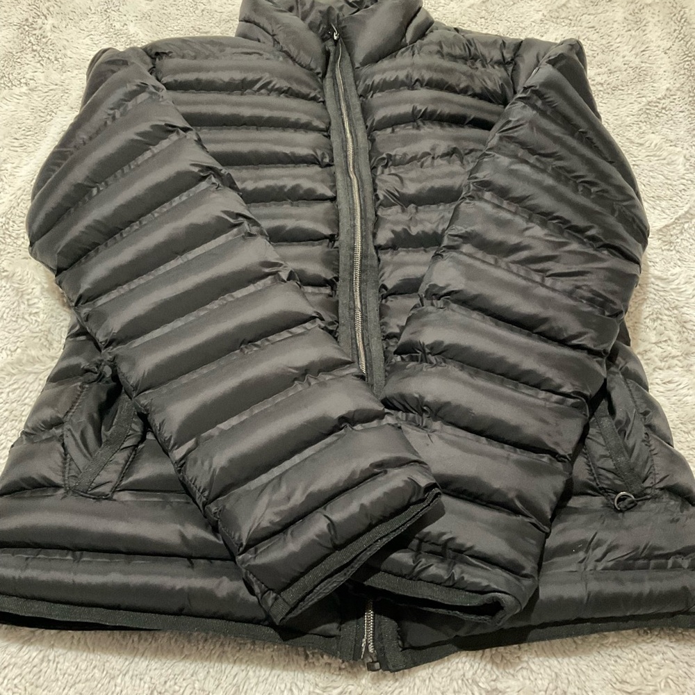 Silver Spoon Puffer Jacket - Picture 2 of 9